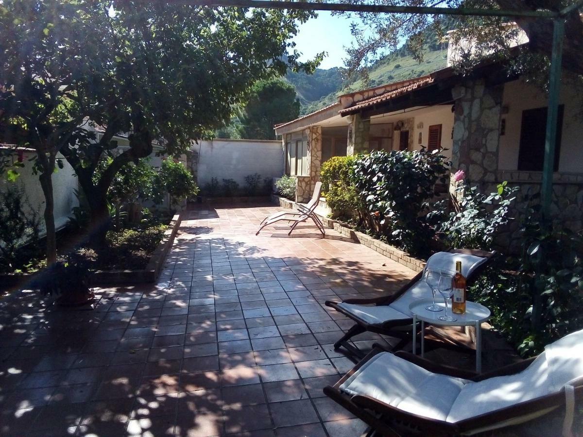 Villa Il Giardino Di Hyccara à Carini Extérieur photo